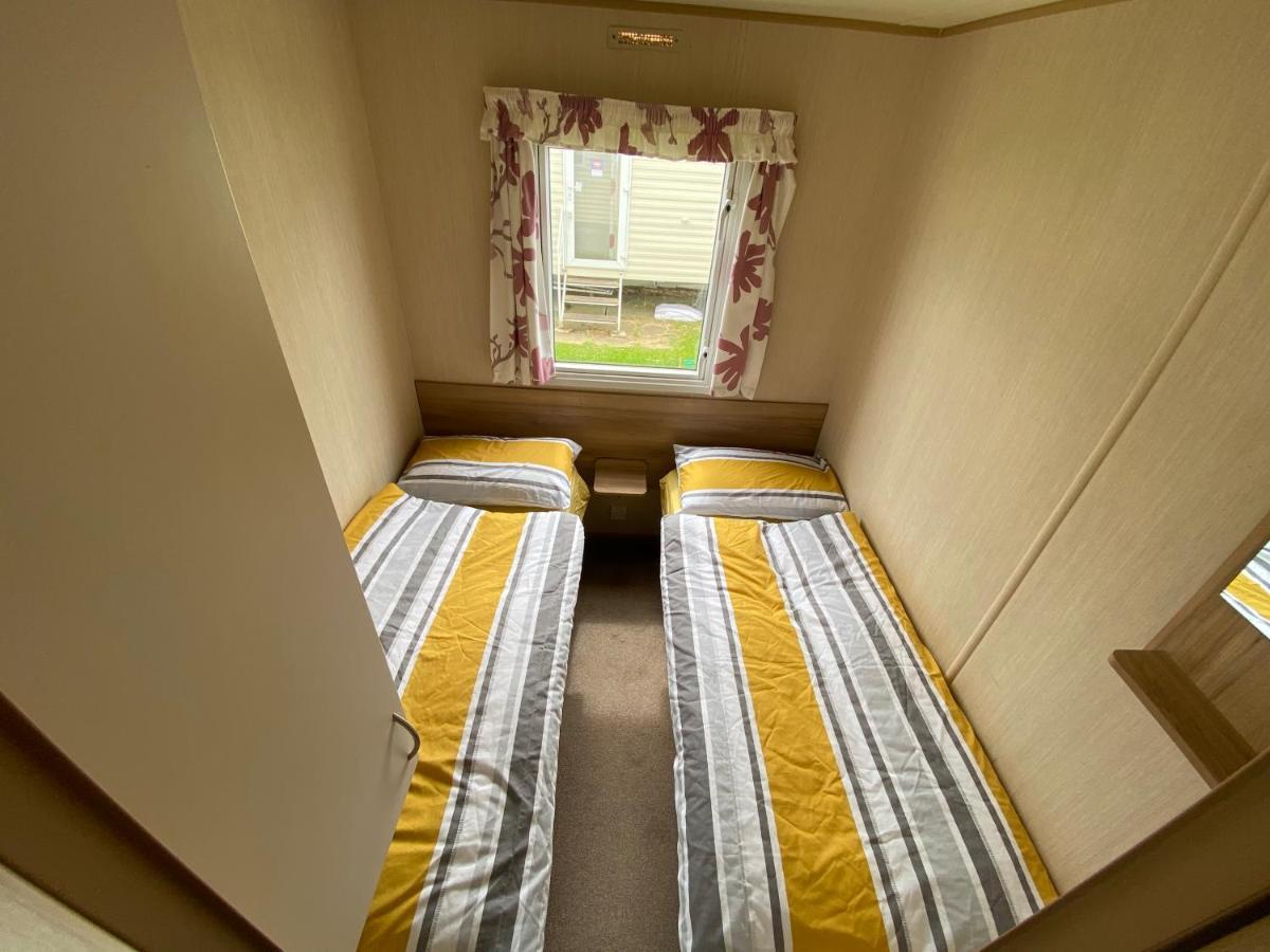 3 Bed 8 Berth Caravan In California Cliffs - M1 Great Yarmouth Zewnętrze zdjęcie